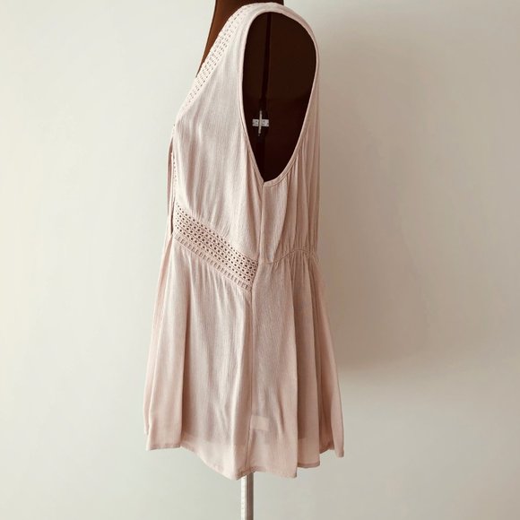 Torrid Blush Sleeveless Top - Picture 2 of 7